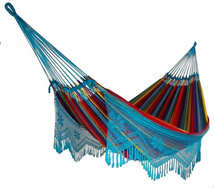 🌿 Remanso Hammock – Handcrafted Macramé, Pure Relaxation Blue/ Red /Yellow