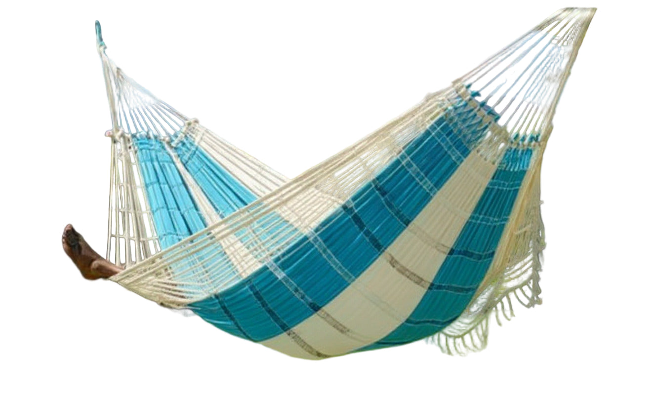 👑 Miss Brasil Hammock – Bold, Beautiful, and Full of Soul Blue/ White